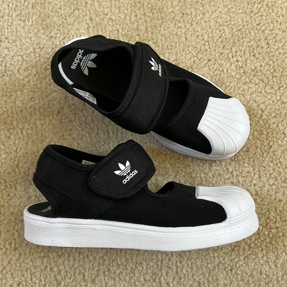 NEW Adidas 360 Sandals Shoes